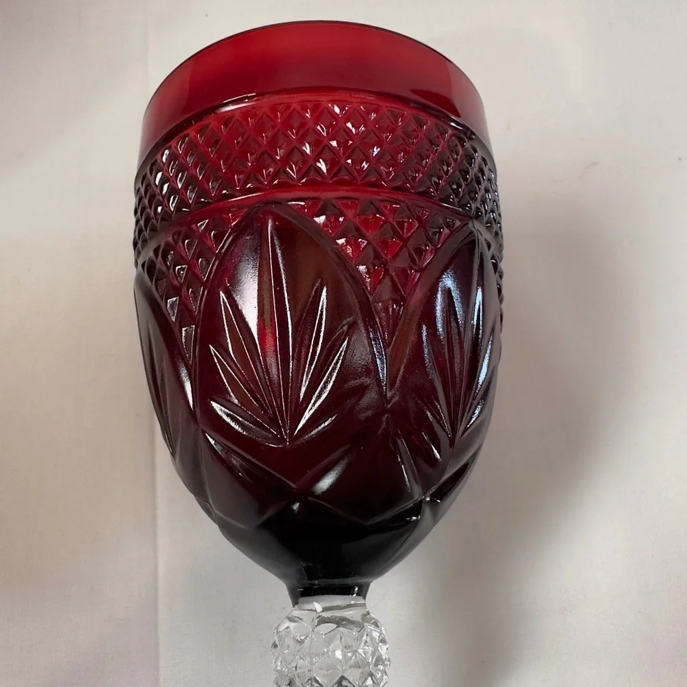 Cristal DArques-Durand ruby red